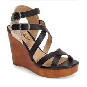 Lucky Lahoya Wedge Sandal